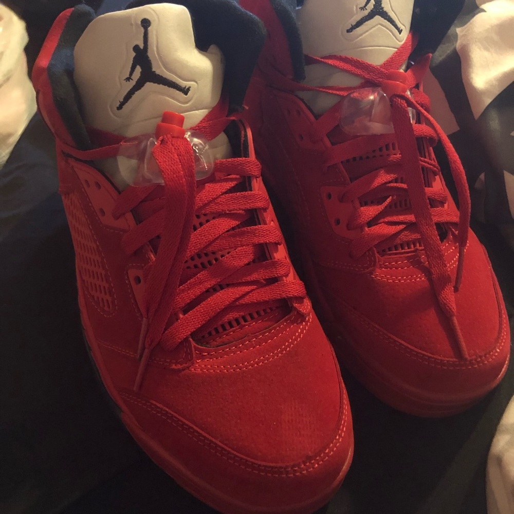 Red and black Jordans retro 5